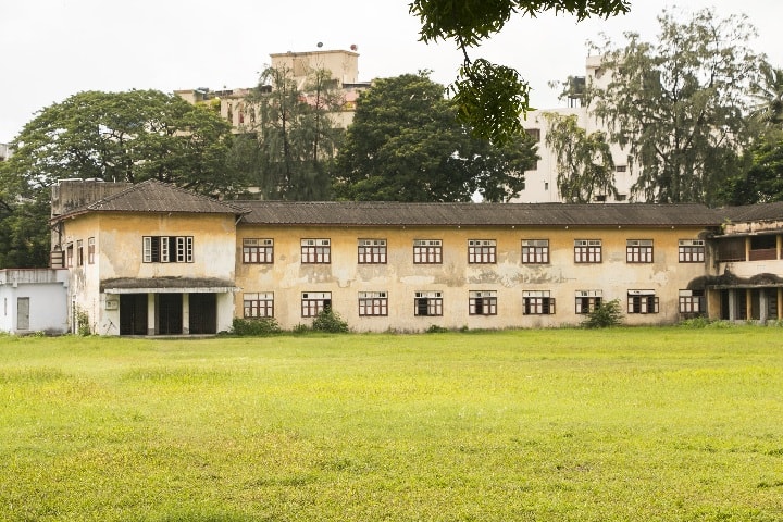 SB Garda Arts College and PK Patel Commerce College campus in Navsari, Gujarat, India — photo 5