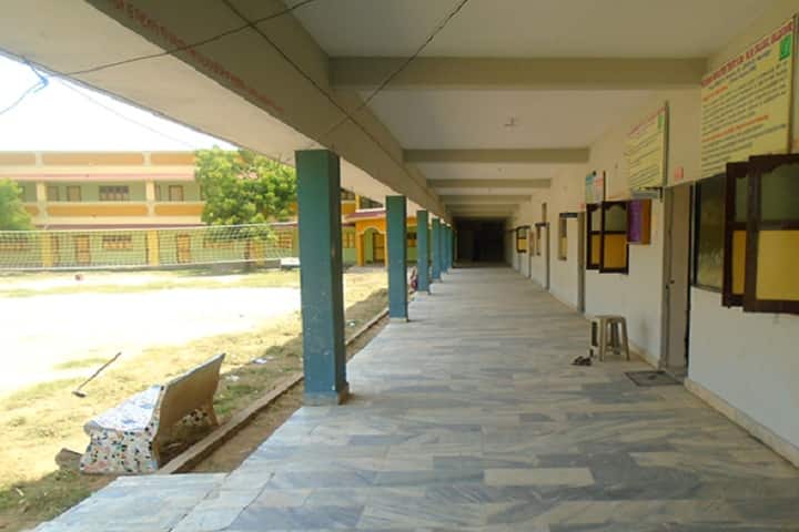 Anjuman Education Trust M Ed College campus in Balasinor, Gujarat, India — photo 1