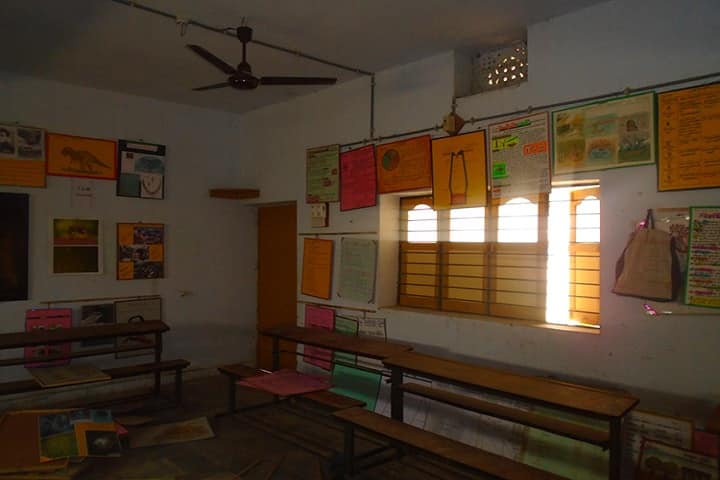 Anjuman Education Trust M Ed College campus in Balasinor, Gujarat, India — photo 3