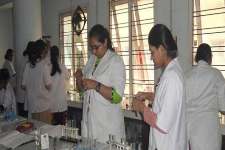 Madina Degree and PG College for Women campus in Hyderabad, Telangana, India — photo 4