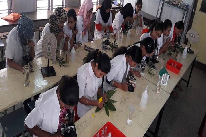 Madina Degree and PG College for Women campus in Hyderabad, Telangana, India — photo 5