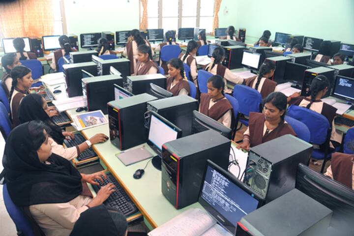 MMES Women's Arts and Science College campus in Vellore, Tamil Nadu, India — photo 5