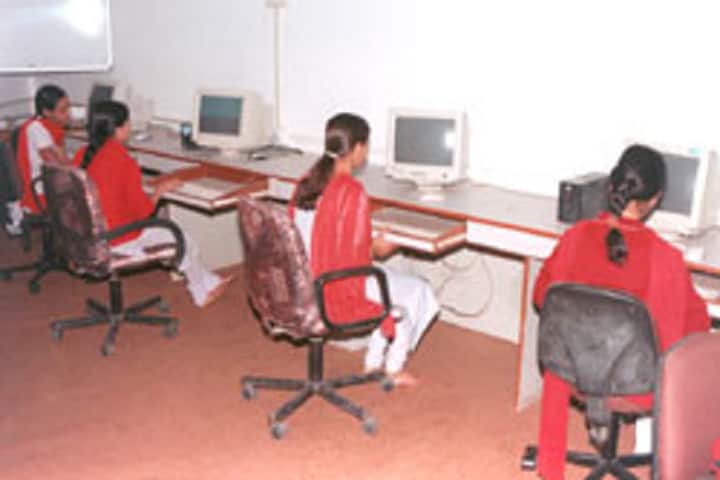 Rameshwari Devi Kanya Mahavidyalaya campus in Agra, Uttar Pradesh, India — photo 4