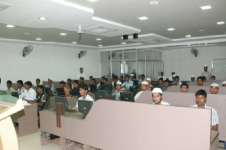 Mazharul Uloom College campus in Ambur, Tamil Nadu, India — photo 4