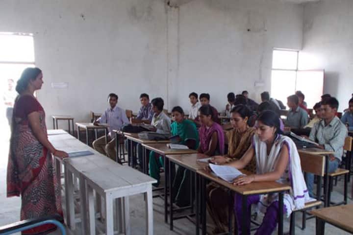 Sri Mannulal Kanya Mahavidyalaya campus in Kanpur, Uttar Pradesh, India — photo 3