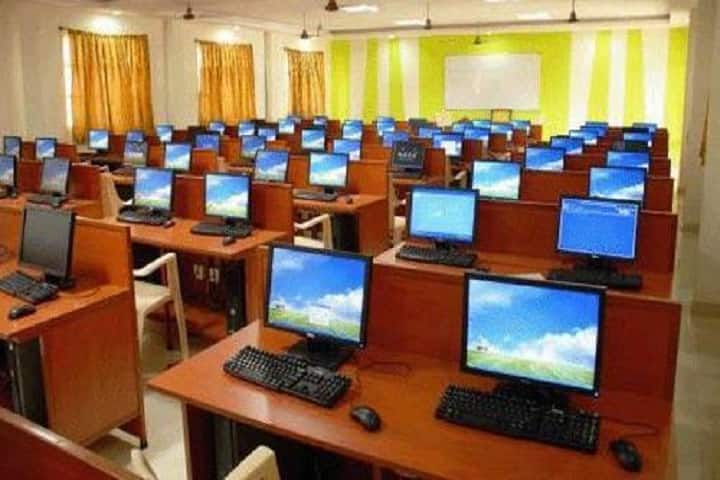 Mar Ivanios College of Arts and Science campus in Mavelikara, Kerala, India — photo 2