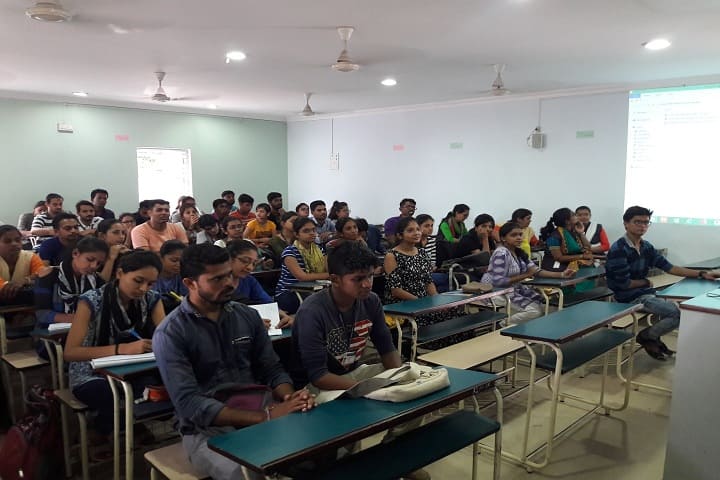 Anand Institute of Social Work campus in Anand, Gujarat, India — photo 1