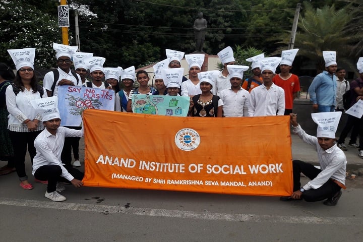 Anand Institute of Social Work campus in Anand, Gujarat, India — photo 2
