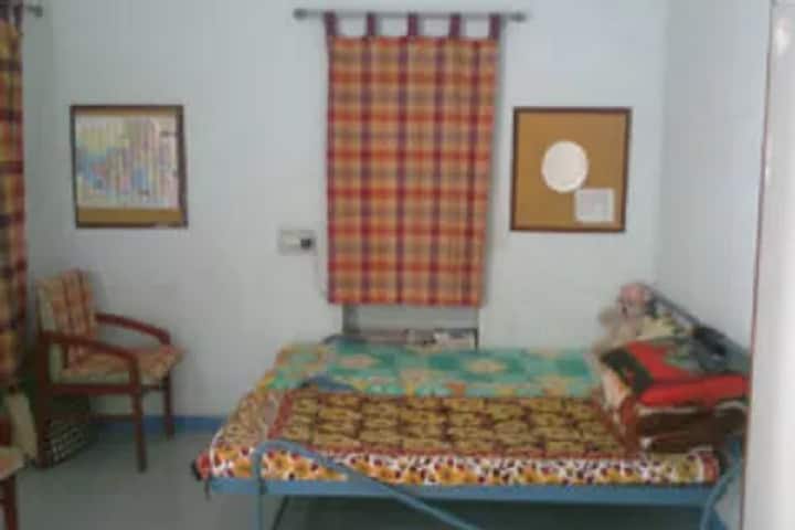 Anand College of Education campus in Anand, Gujarat, India — photo 6