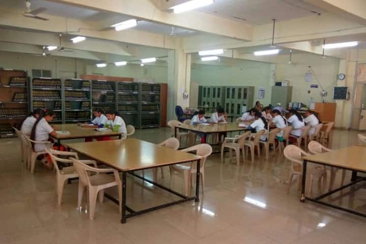 College of Dental Sciences and Hospital campus in Bhavnagar, Gujarat, India — photo 6