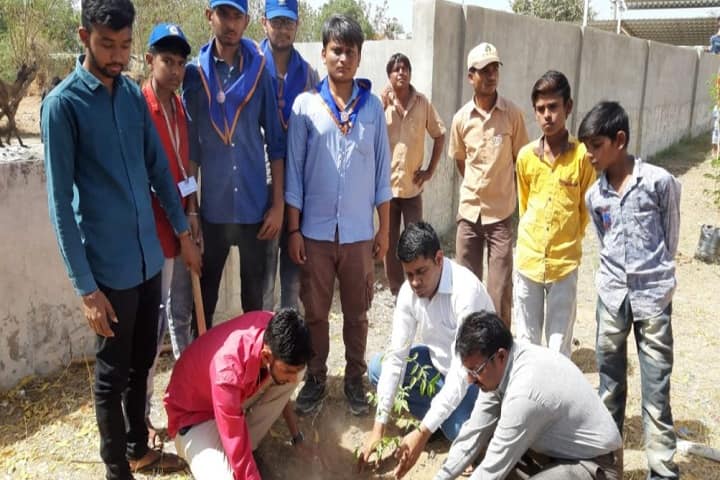Mansinhbhai Institute of Dairy and Food Technology campus in Mehsana, Gujarat, India — photo 6