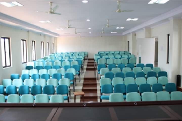 Saraswati Higher Education and Technical College of Engineering campus in Varanasi, Uttar Pradesh, India — photo 5