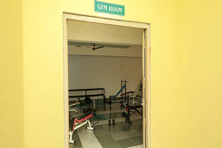 Dhanalakshmi Srinivasan Dental College campus in Perambalur, Tamil Nadu, India — photo 6