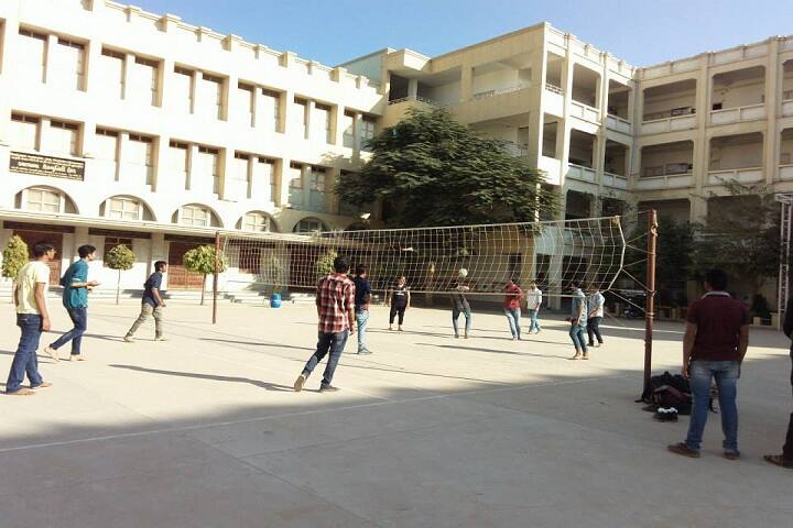 Shri Sarvajanik Science College campus in Mehsana, Gujarat, India — photo 5
