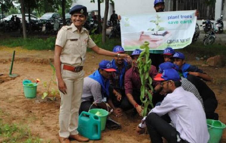 Grow More Institute of Arts campus in Himmatnagar, Gujarat, India — photo 3