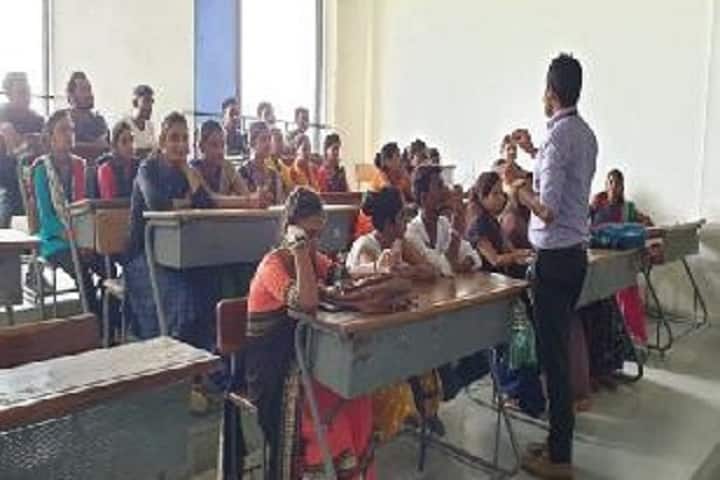 Grow More Institute of MSW campus in Himmatnagar, Gujarat, India — photo 1