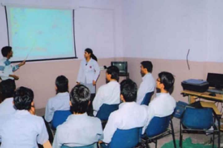 Aadi College of Nursing campus in Jaipur, Rajasthan, India — photo 2