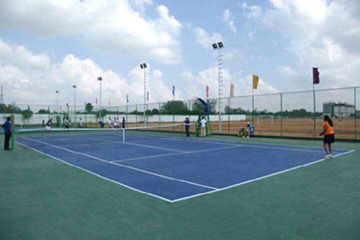 Saveetha College of Liberal Arts and Science campus in Chennai, Tamil Nadu, India — photo 5