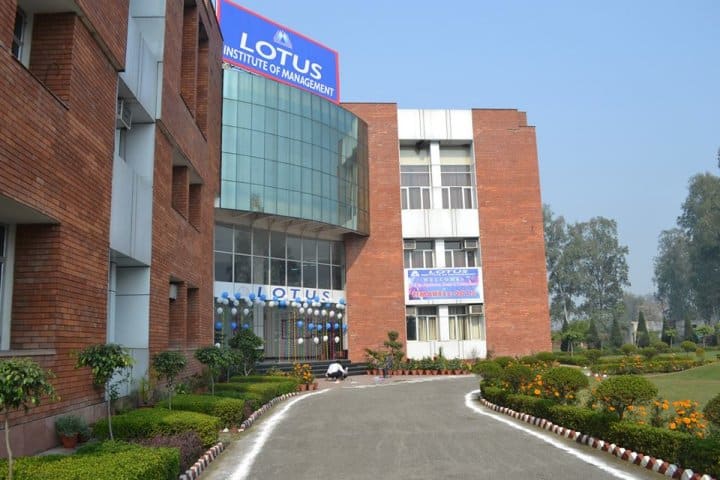 Lotus Institute of Management campus in Bareilly, Uttar Pradesh, India — photo 1