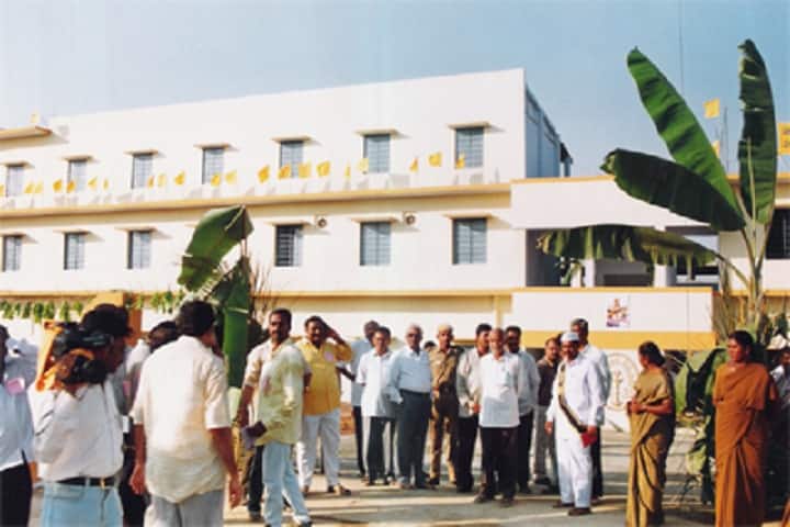 Nandamuri Basavatarakam and Nallapati Venkateswarlu Chowdary College campus in Guntur, Andhra Pradesh, India — photo 3
