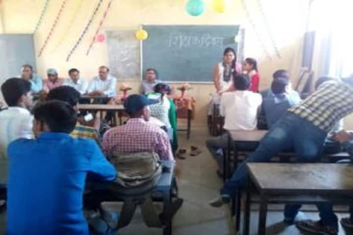 Government College campus in Jaisinghnagar, Madhya Pradesh, India — photo 2