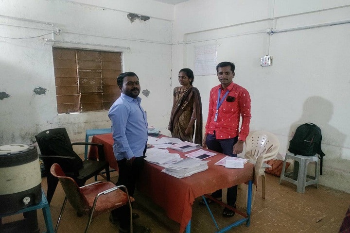 Dhanwantary Arts and Science College campus in Ahmadnagar, Maharashtra, India — photo 4