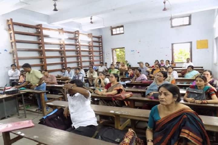 Bolpur College campus in Bolpur, West Bengal, India — photo 3