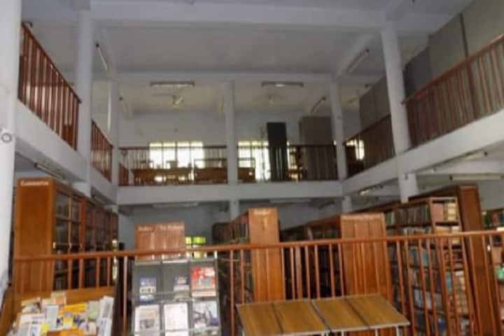 Bolpur College campus in Bolpur, West Bengal, India — photo 6