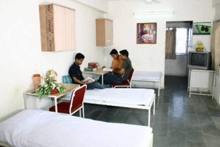 Sri Aurobindo Institute of Speech and Hearing campus in Indore, Madhya Pradesh, India — photo 4