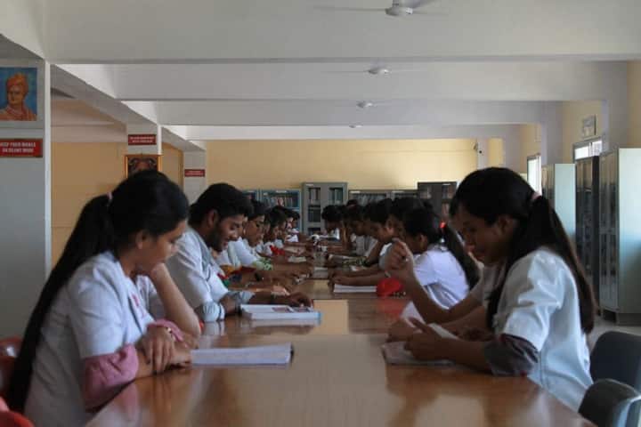 College of Dental Sciences and Hospital campus in Indore, Madhya Pradesh, India — photo 3