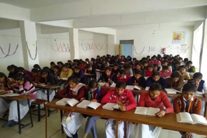 Microtek Institute of Information Technology campus in Varanasi, Uttar Pradesh, India — photo 3