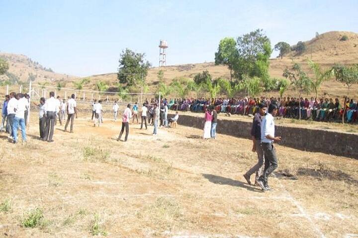 Hutatma Rajguru Shikshan Prasarak Mandal Arts Commerce and Science College campus in Pacharnewadi, Maharashtra, India — photo 5