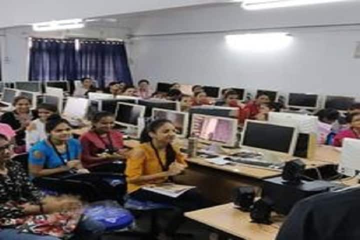 Ashvinbhai A Patel Commerce College campus in Gandhinagar, Gujarat, India — photo 5