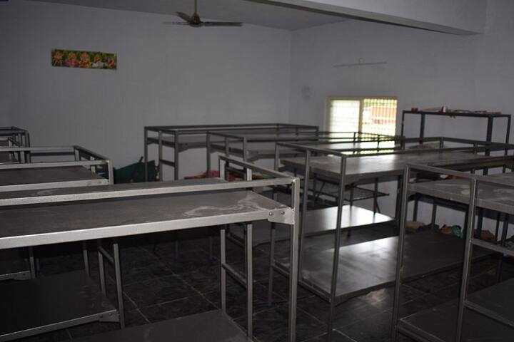 Sri Vani Degree and PG College campus in Anantapur, Andhra Pradesh, India — photo 5