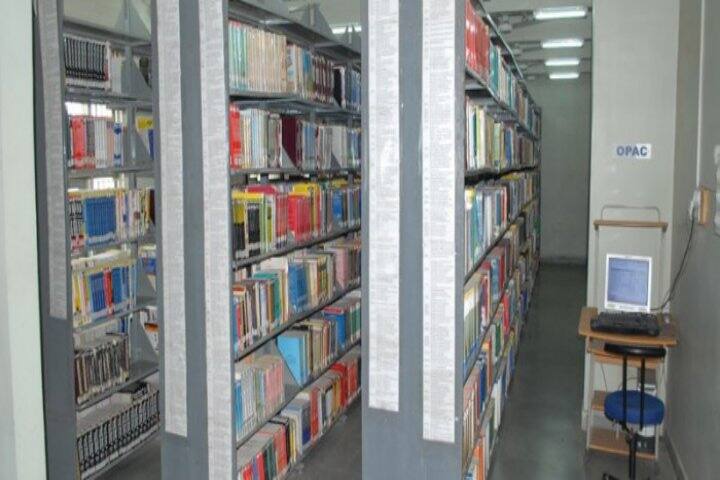 BP College of Business Administration campus in Gandhinagar, Gujarat, India — photo 4