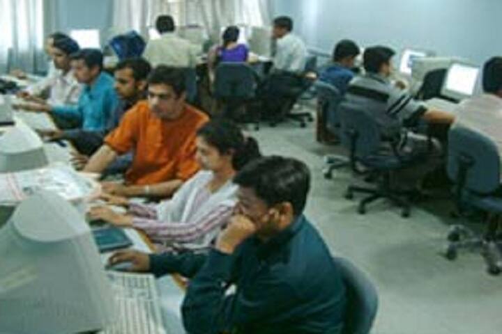 BP College of Business Administration campus in Gandhinagar, Gujarat, India — photo 5
