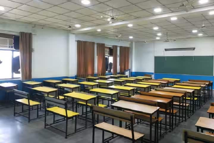 Kasturi Ram College of Higher Education campus in New Delhi, Delhi, India — photo 2