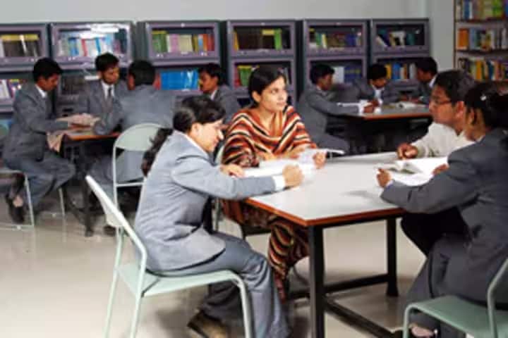 Kanpur Institute of Management Studies campus in Unnao, Uttar Pradesh, India — photo 4