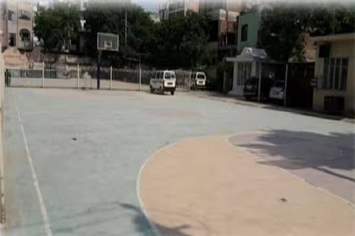 Kamal Institute of Higher Education and Advance Technology campus in New Delhi, Delhi, India — photo 4