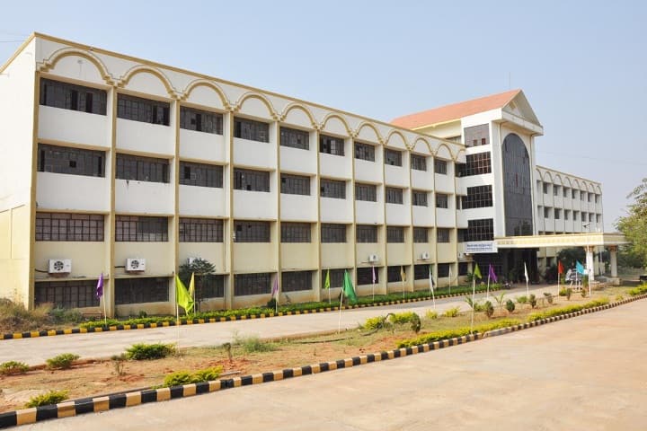 Adhiyamaan Polytechnic College, Krishnagiri campus in Krishnagiri, Tamil Nadu, India