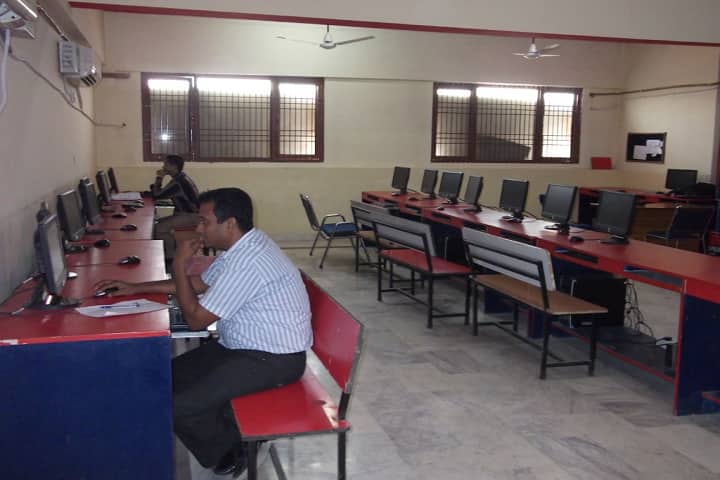 Heritage Business College campus in Agra, Uttar Pradesh, India — photo 2
