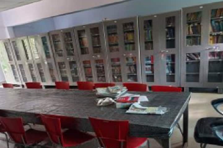 SN Sinha College campus in Warisaliganj, Bihar, India — photo 3