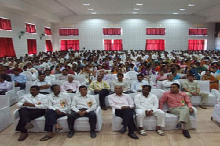 Chhatrapati Shahu Maharaj Shikshan Sanstha Dental College and Hospital campus in Aurangabad, Maharashtra, India — photo 4