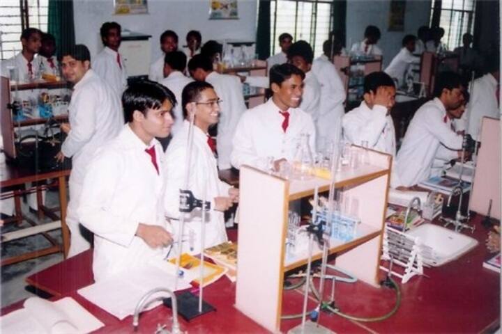 Chandra Dental College and Hospital campus in Barabanki, Uttar Pradesh, India — photo 4