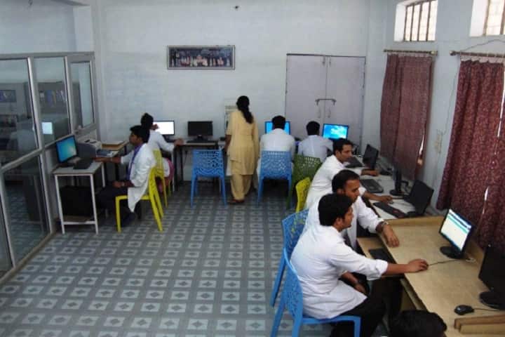 Career Post Graduate Institute of Dental Sciences and Hospital campus in Lucknow, Uttar Pradesh, India — photo 3