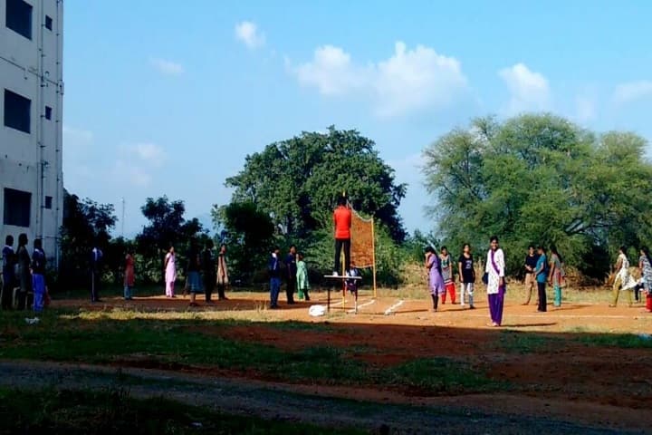 Best Dental Science College campus in Narasingam, Tamil Nadu, India — photo 2