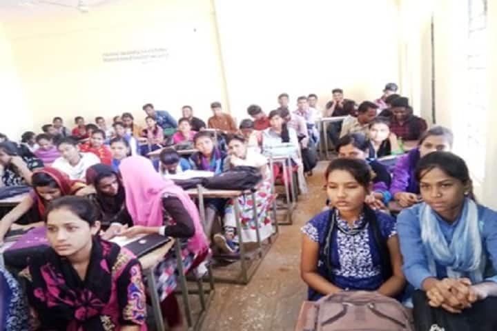 Government College campus in Indore, Madhya Pradesh, India — photo 2