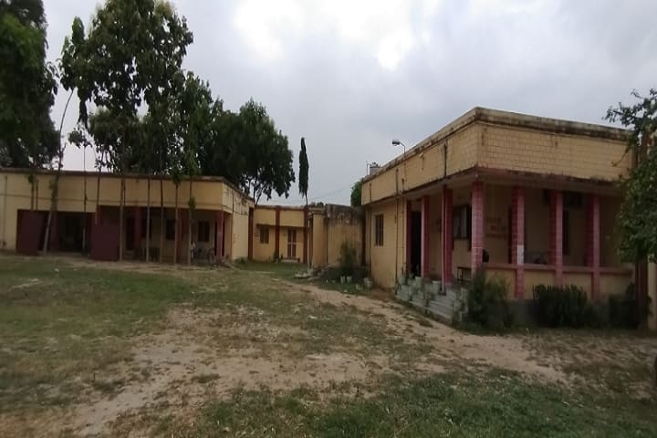Maharani Gulab Kumari Mahila Mahavidyalaya campus in Varanasi, Uttar Pradesh, India — photo 4