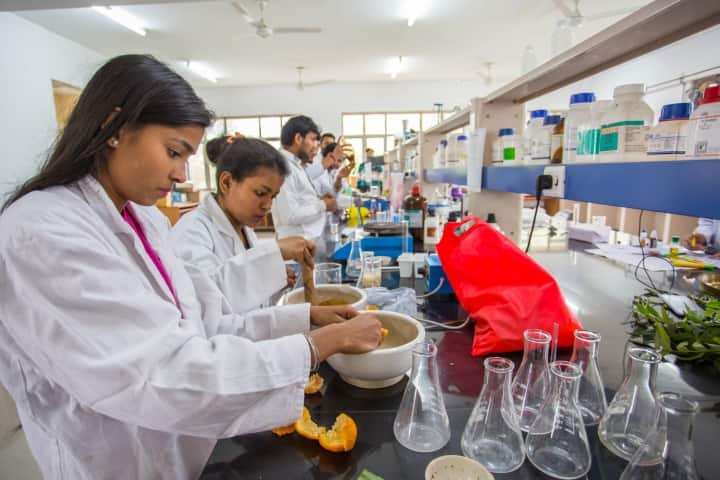 School of Pharmaceutical Sciences Apeejay Stya University campus in Sohna, Haryana, India — photo 4