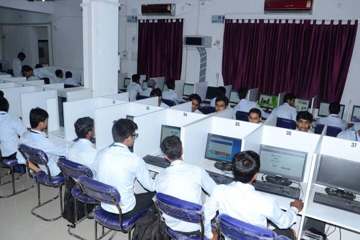LN Mishra College of Business Management campus in Muzaffarpur, Bihar, India — photo 5